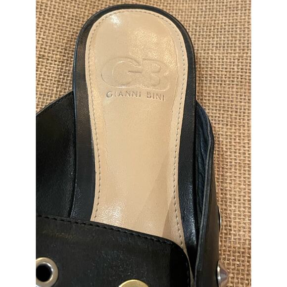 Gianni Bini black leather studded grommet mules slides 7M - Picture 3 of 6